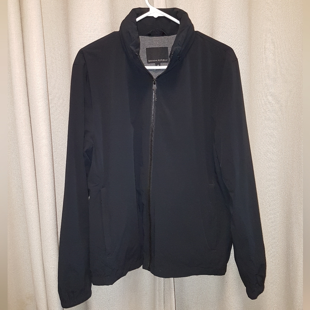Banana Republic motion tech softshell jacket (hidden hood)